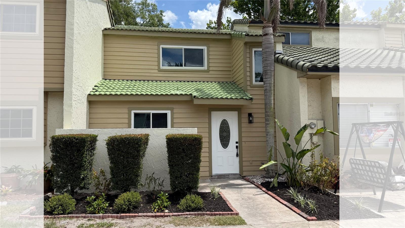 VILLAGE GROVE PH 01 - Residential