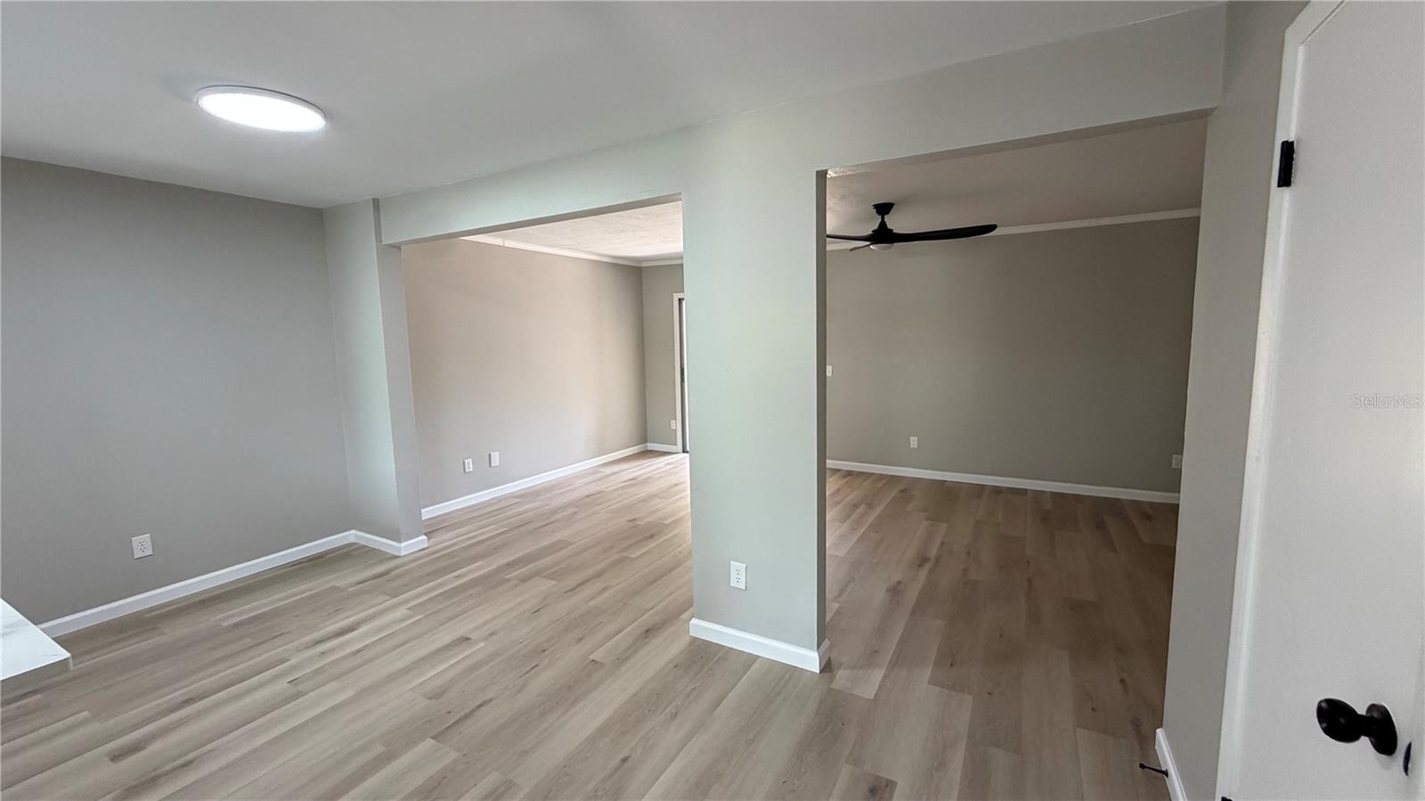 VILLAGE GROVE PH 01 - Residential