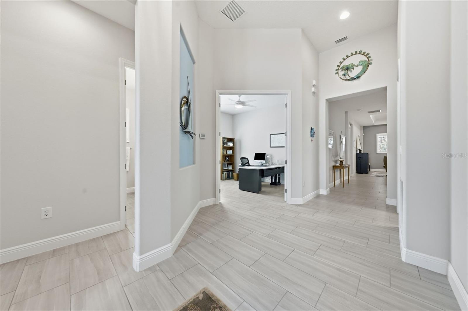 LAKES OF MOUNT DORA - Residential