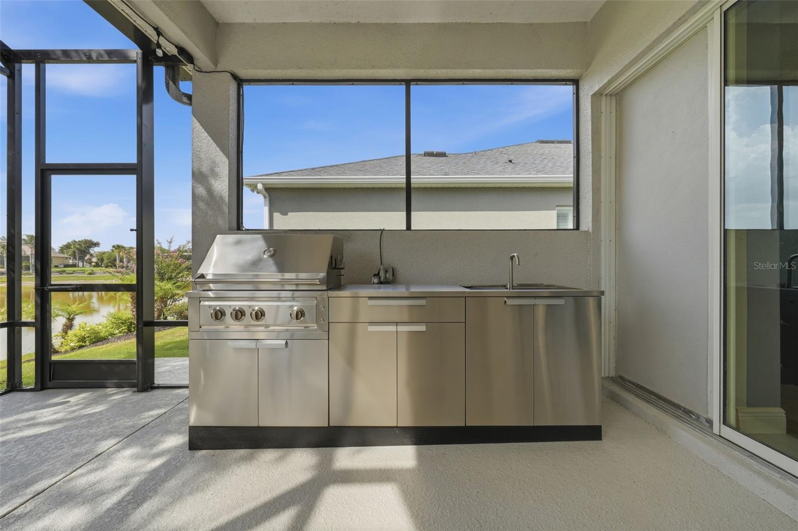 LAKES OF MOUNT DORA - Residential