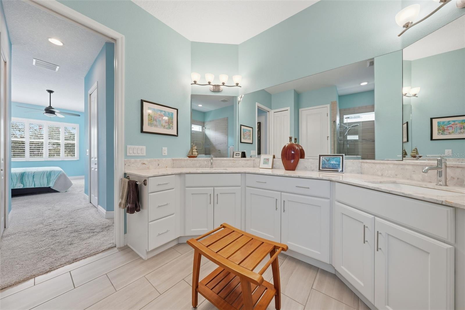 LAKES OF MOUNT DORA - Residential