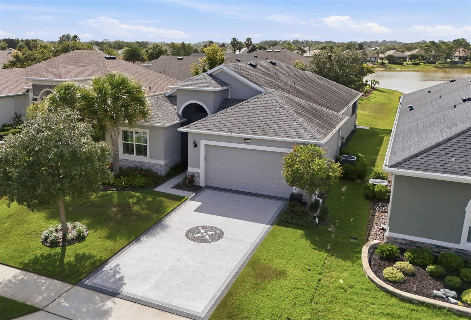 LAKES OF MOUNT DORA - Residential