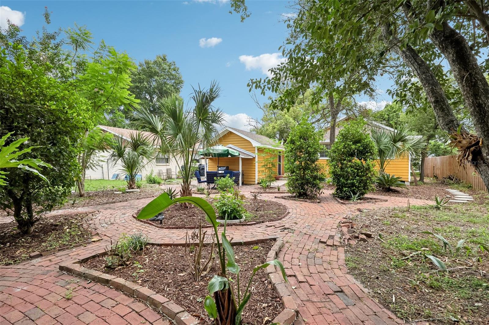 BURNETTS JAS W ADD - Residential