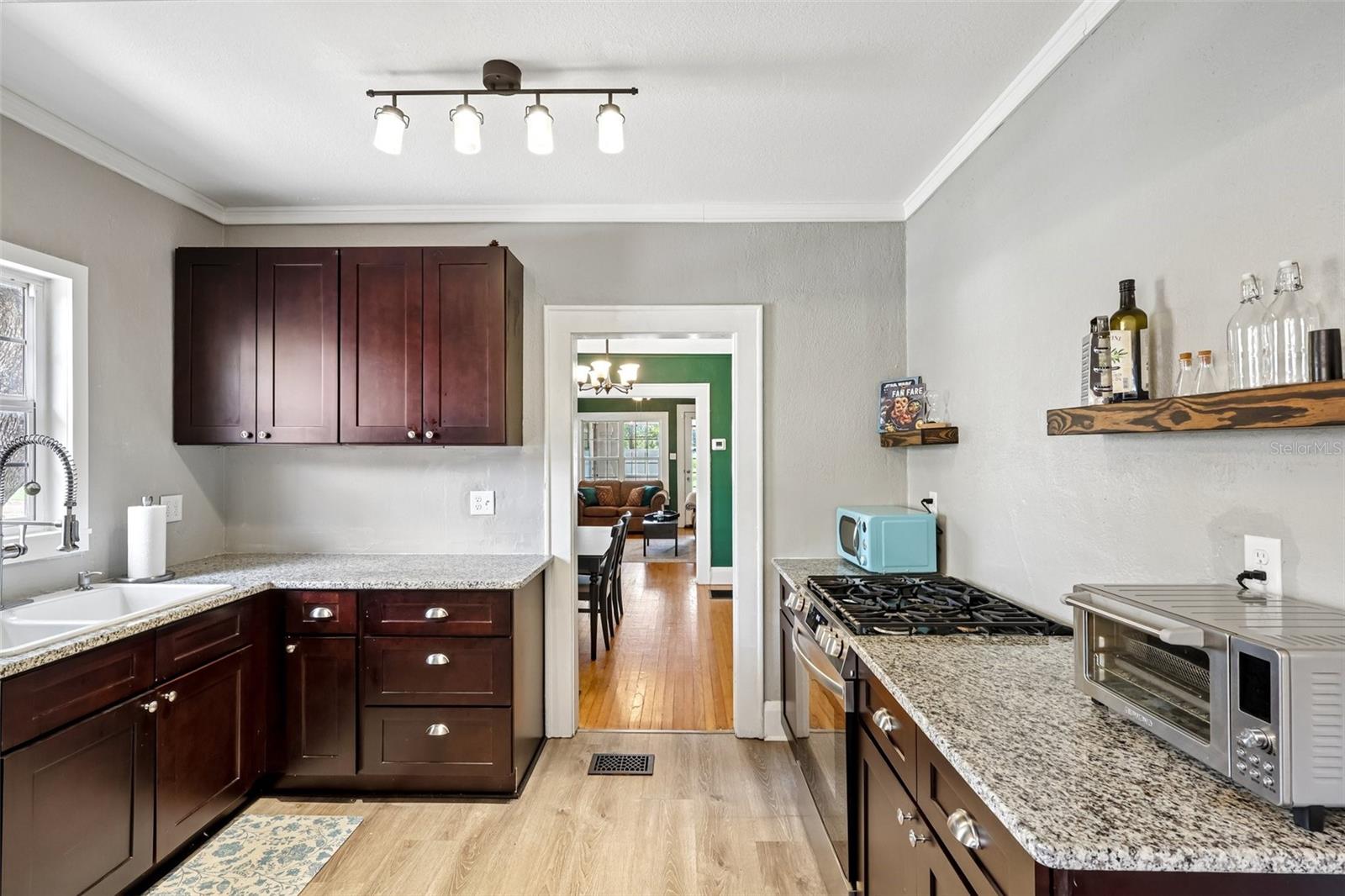 BURNETTS JAS W ADD - Residential