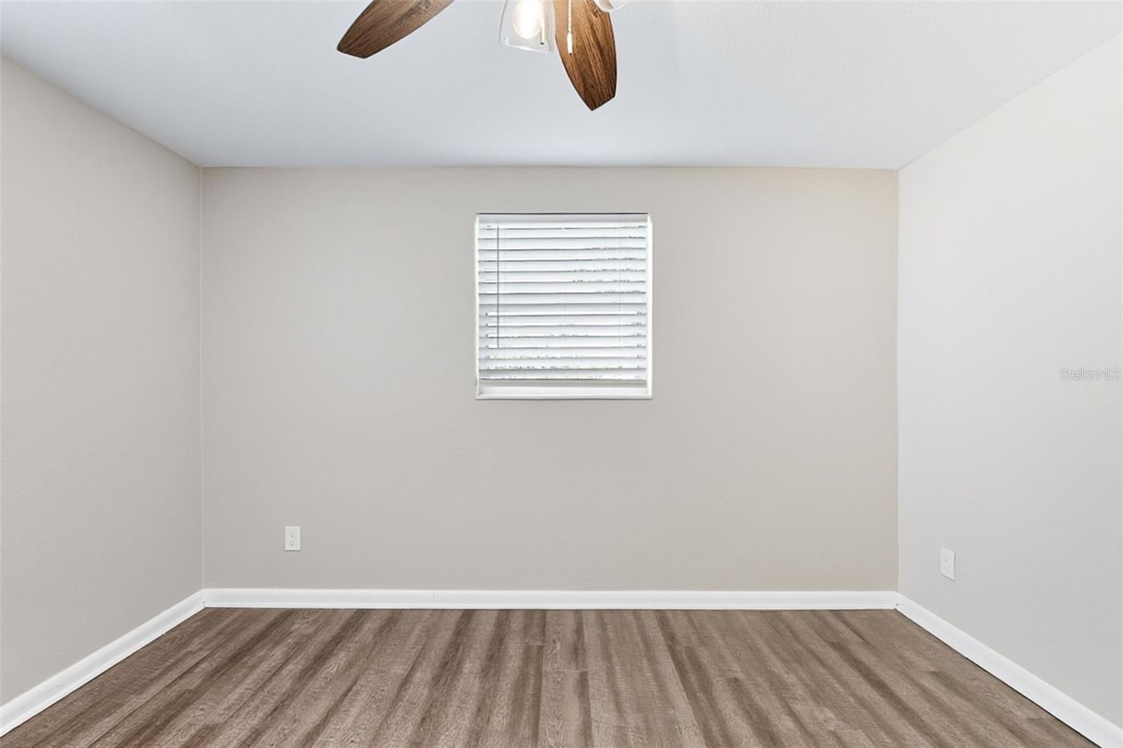 BEACON HILLS - Residential