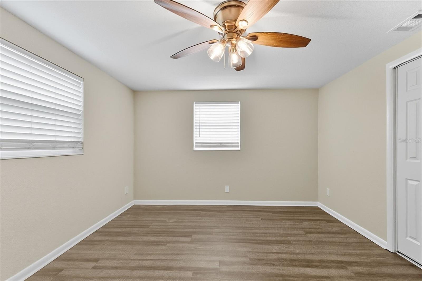 BEACON HILLS - Residential