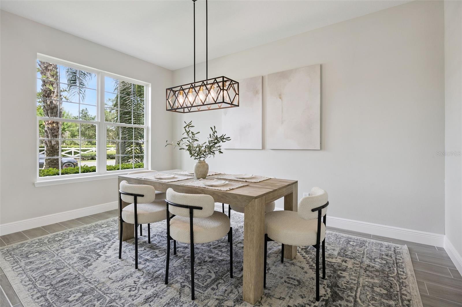 LAKE ROBERTS LNDG E - Residential