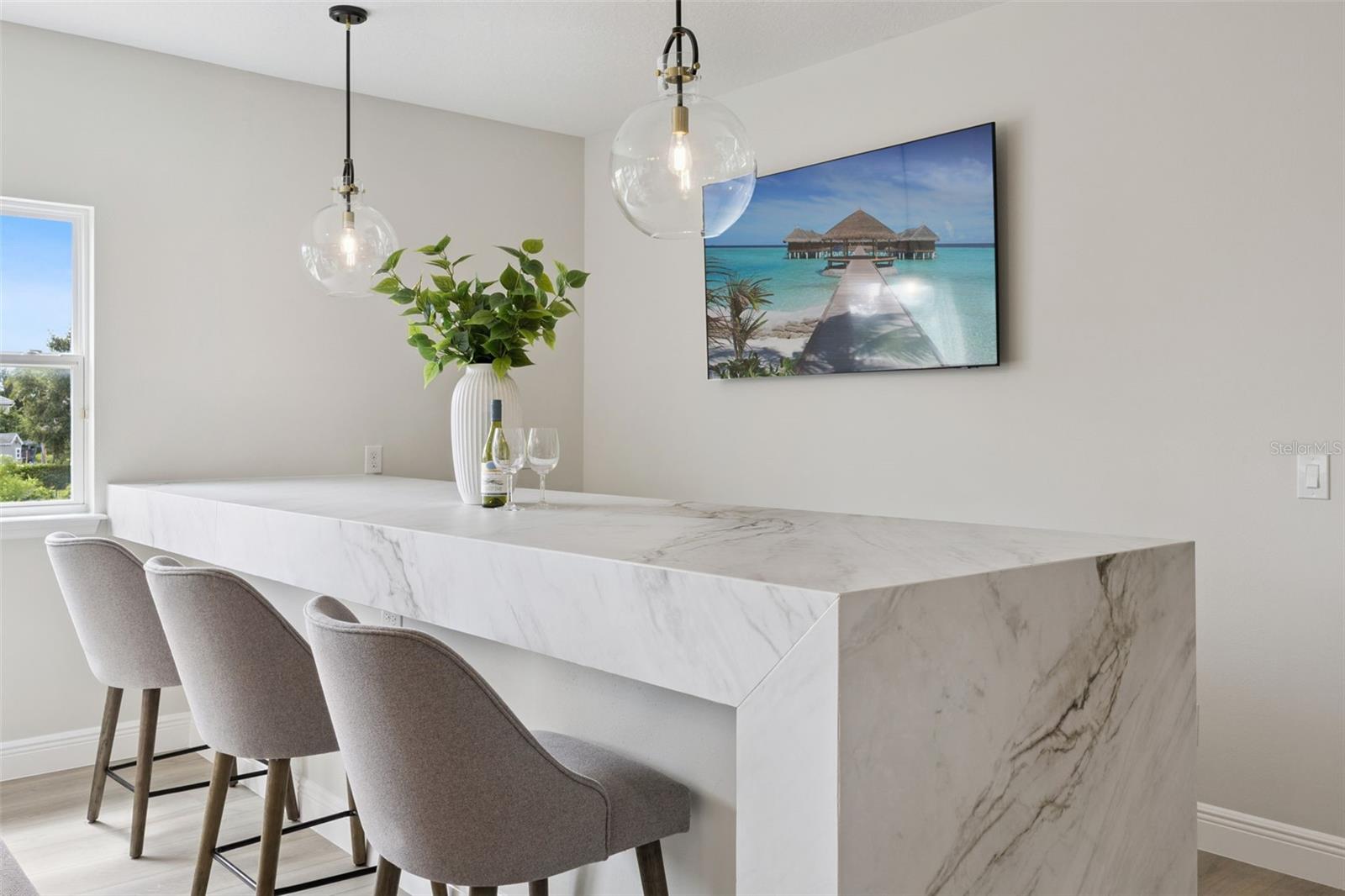LAKE ROBERTS LNDG E - Residential