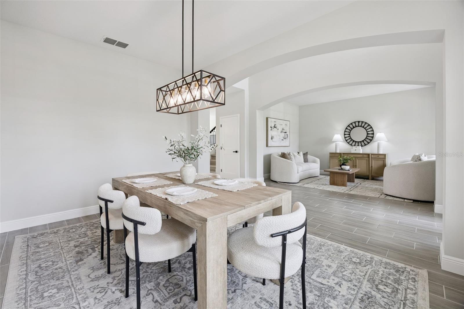 LAKE ROBERTS LNDG E - Residential