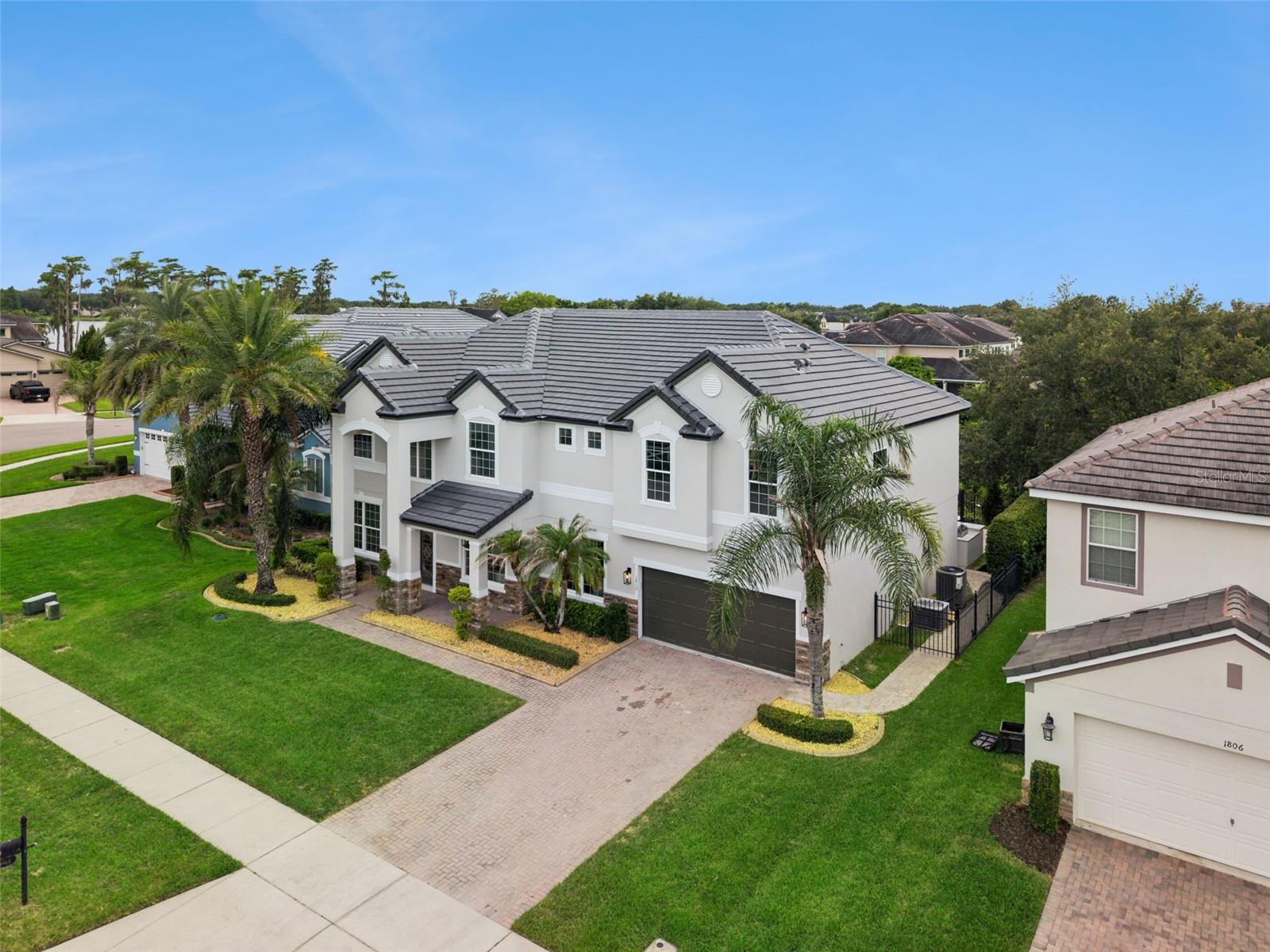 LAKE ROBERTS LNDG E - Residential