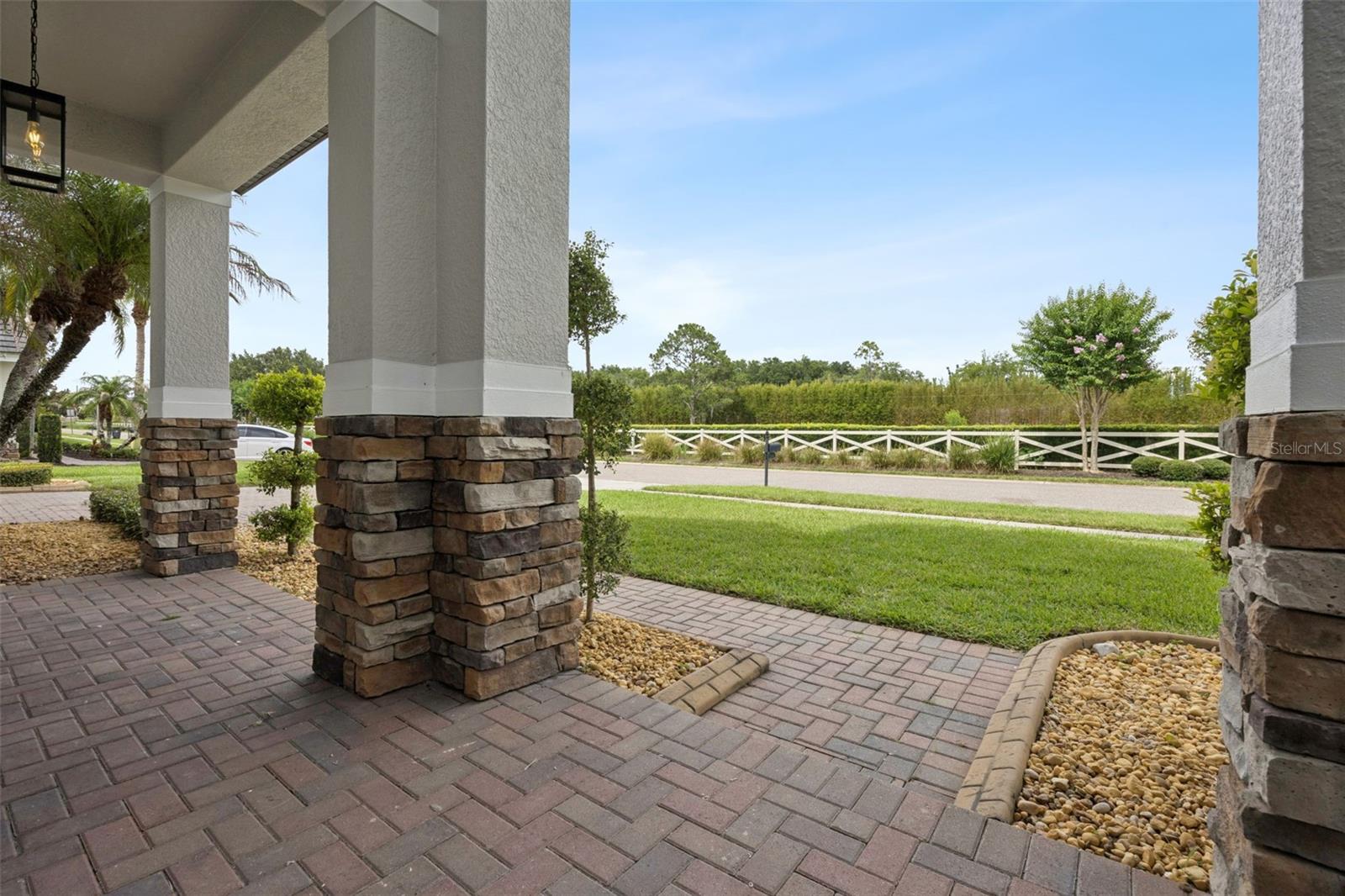 LAKE ROBERTS LNDG E - Residential