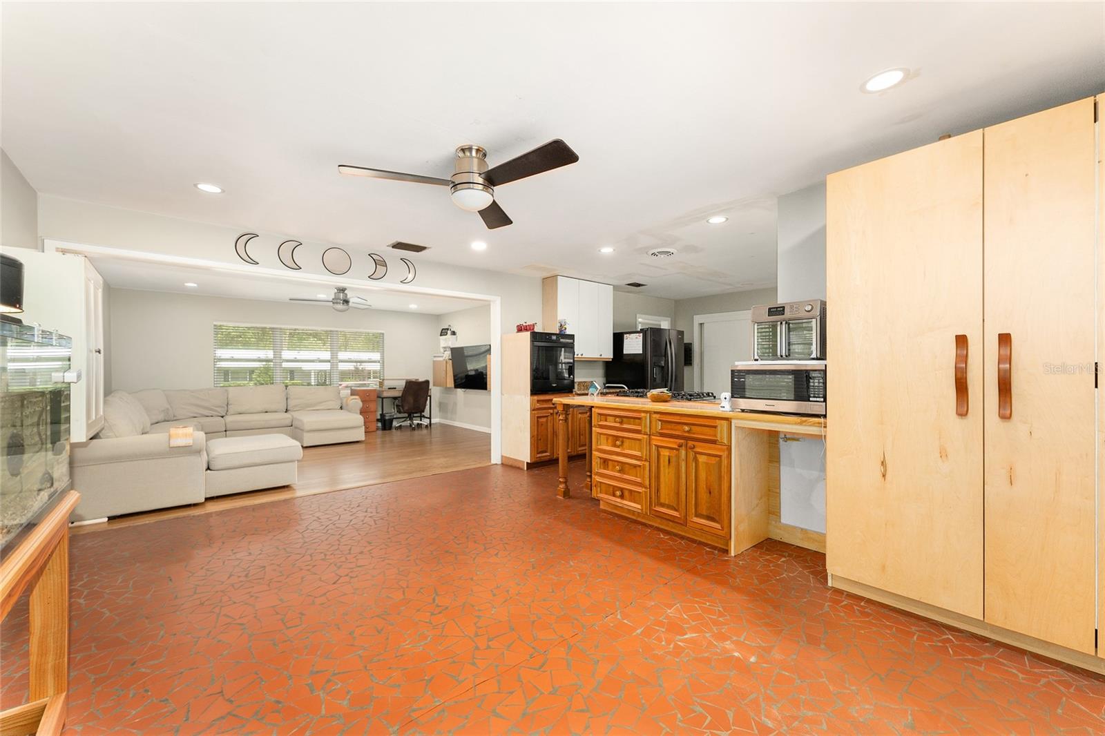 ANGLEWOOD REP - Residential