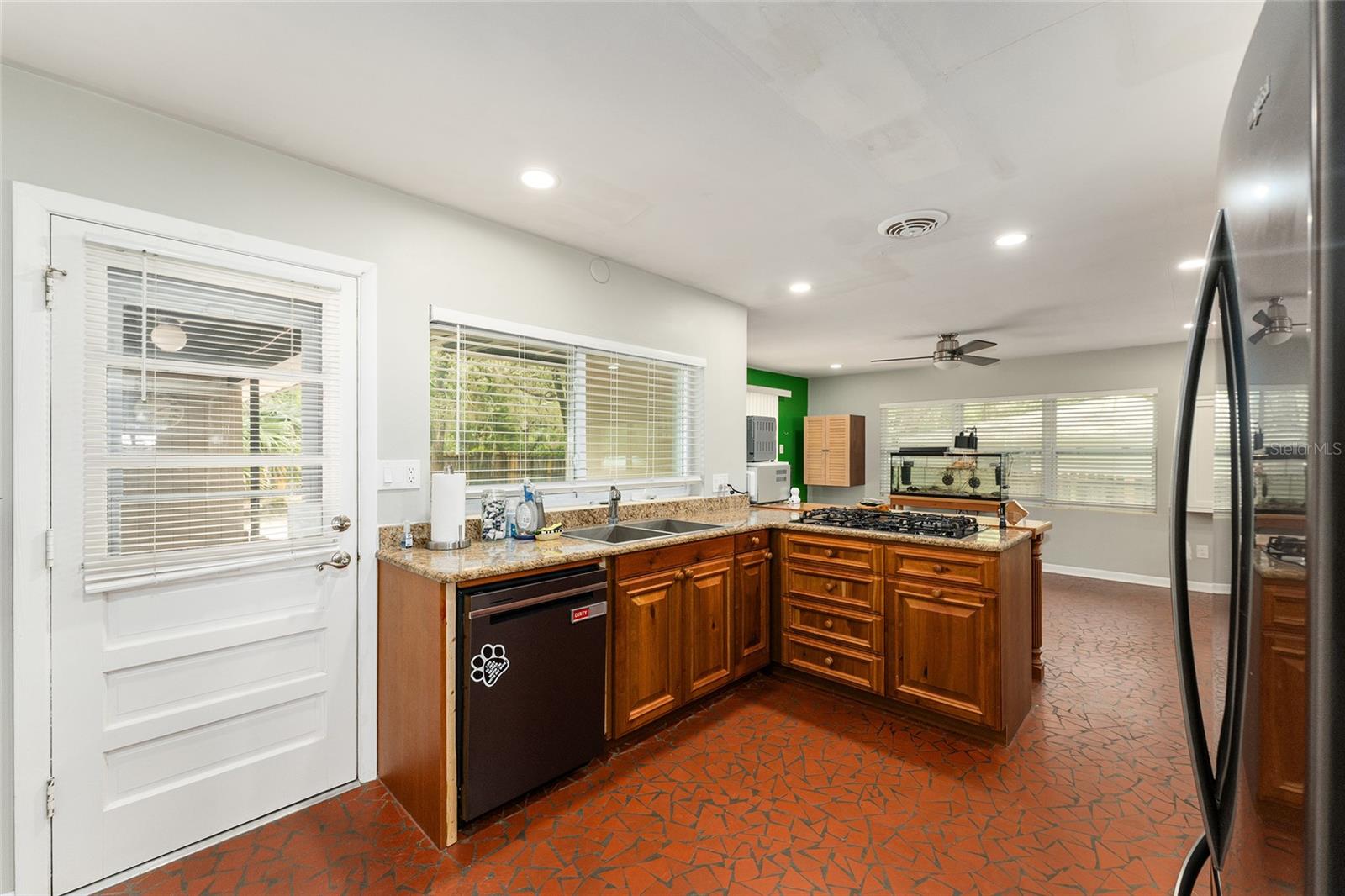 ANGLEWOOD REP - Residential