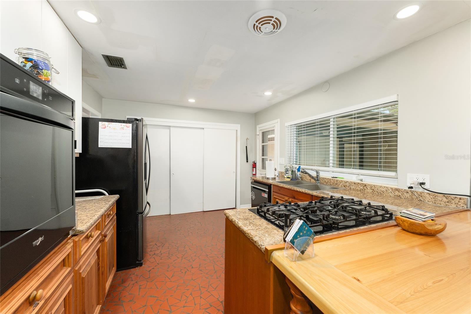 ANGLEWOOD REP - Residential