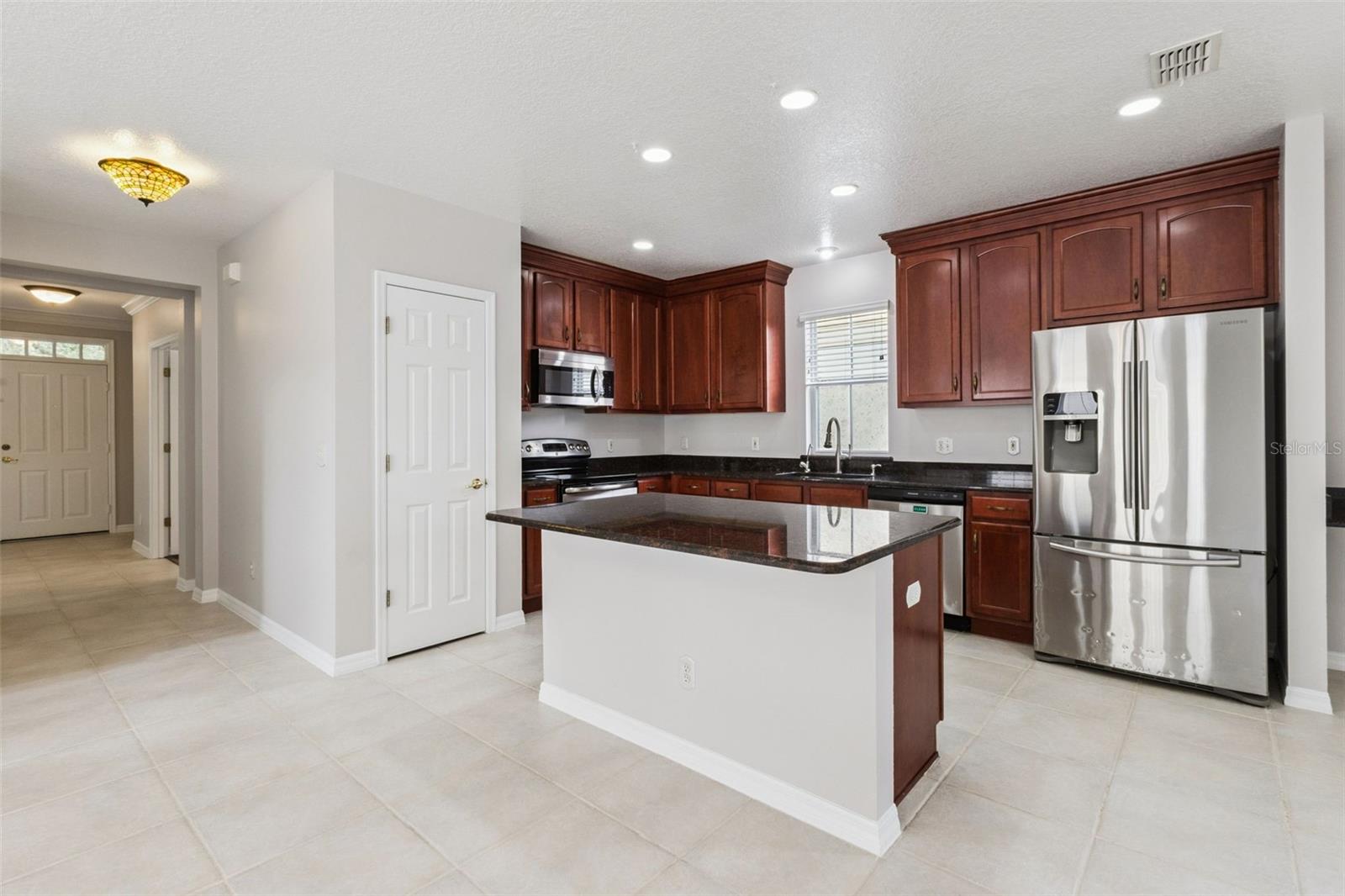 CELEBRATION ROSEVILLE CORNER - Residential