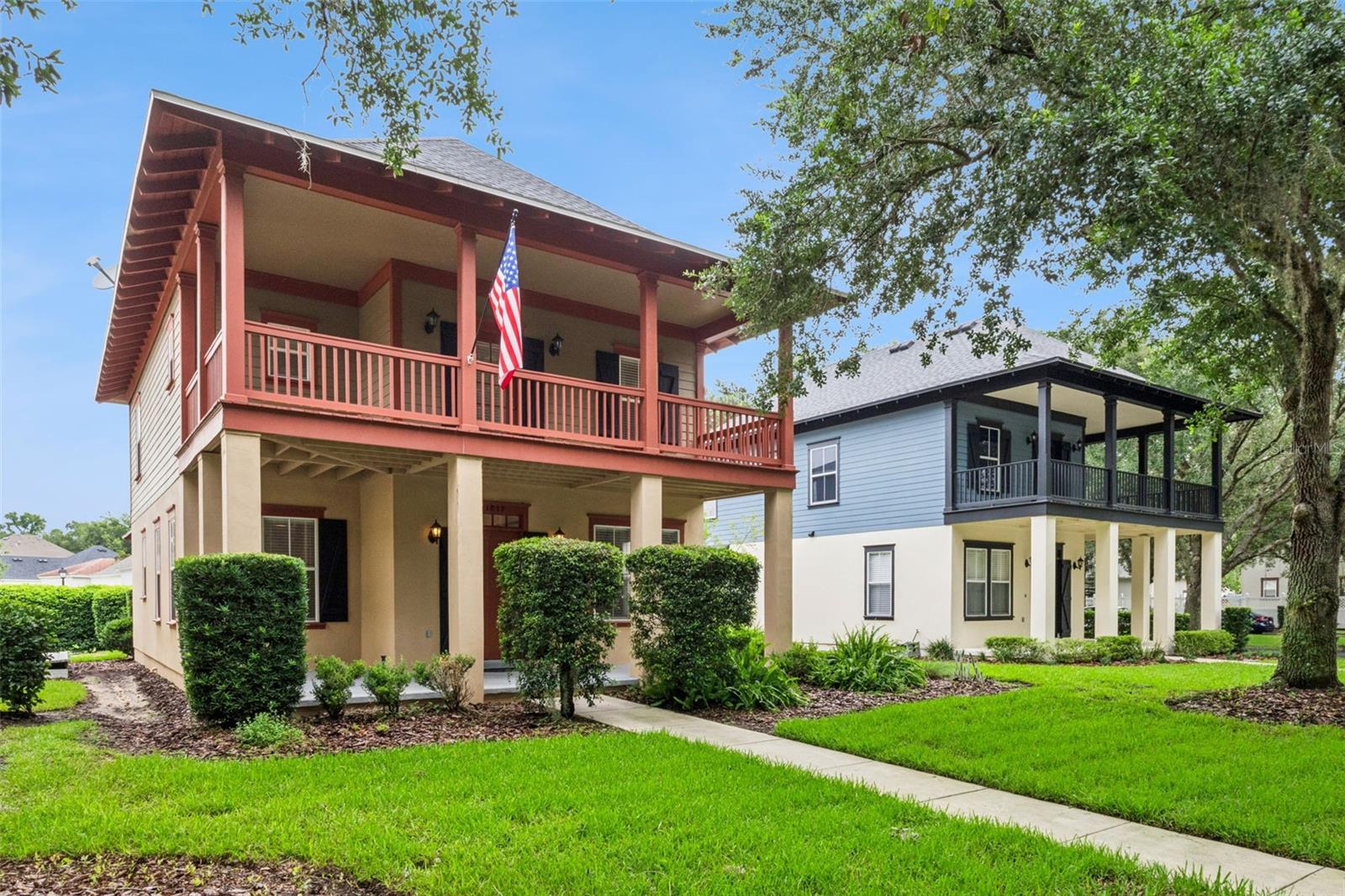 CELEBRATION ROSEVILLE CORNER - Residential