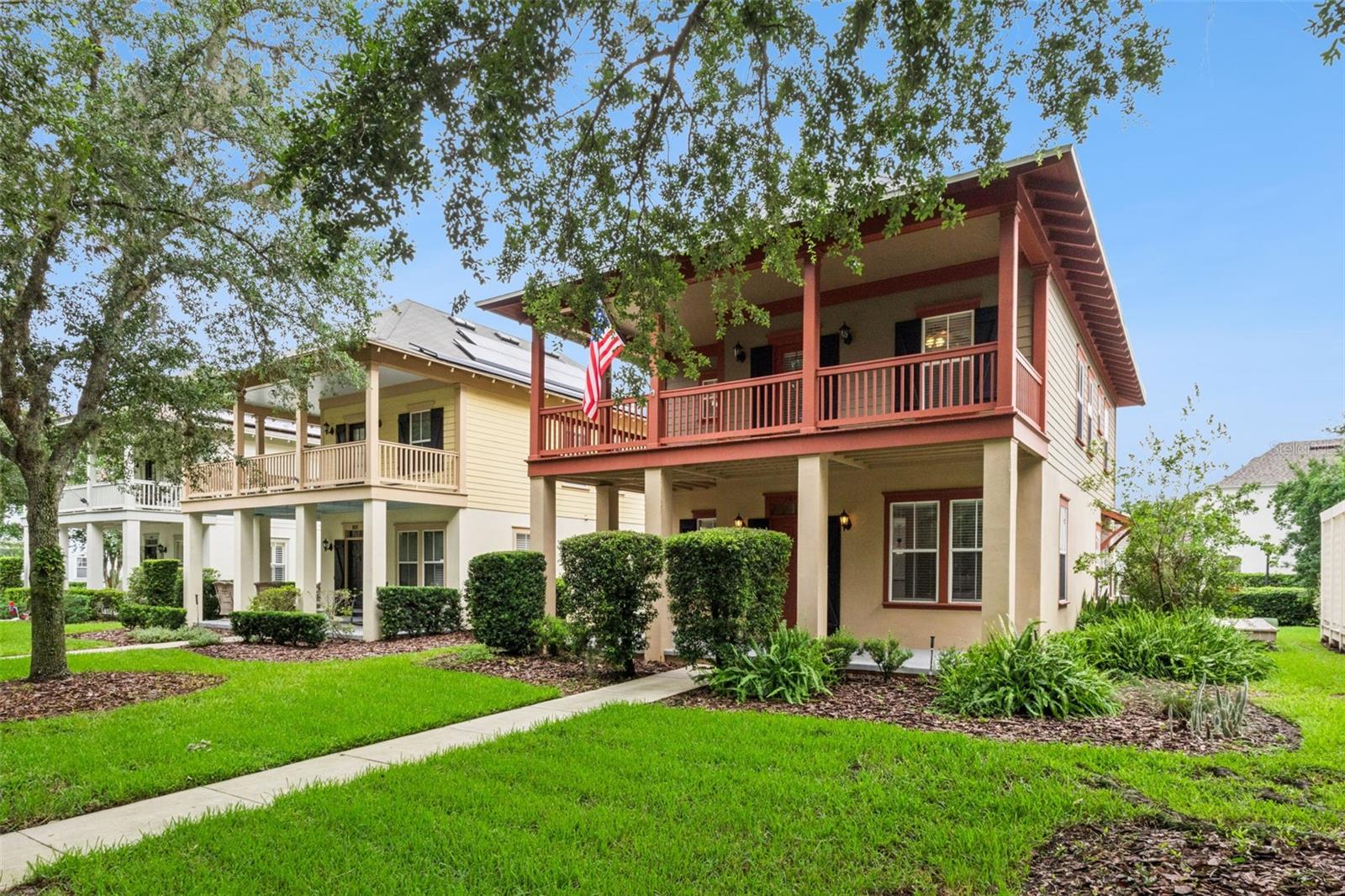 CELEBRATION ROSEVILLE CORNER - Residential