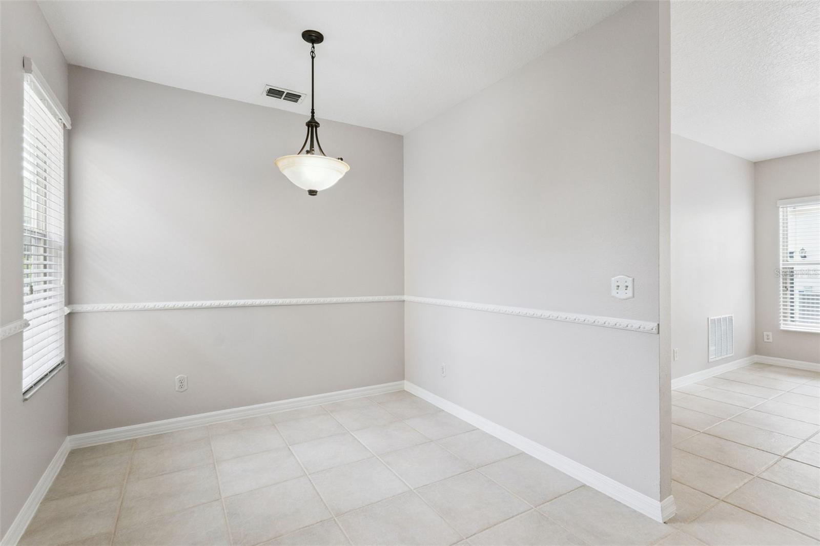 CELEBRATION ROSEVILLE CORNER - Residential