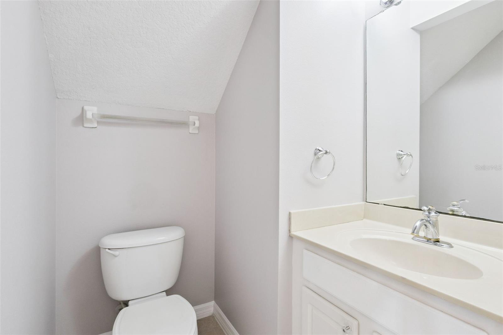 CELEBRATION ROSEVILLE CORNER - Residential