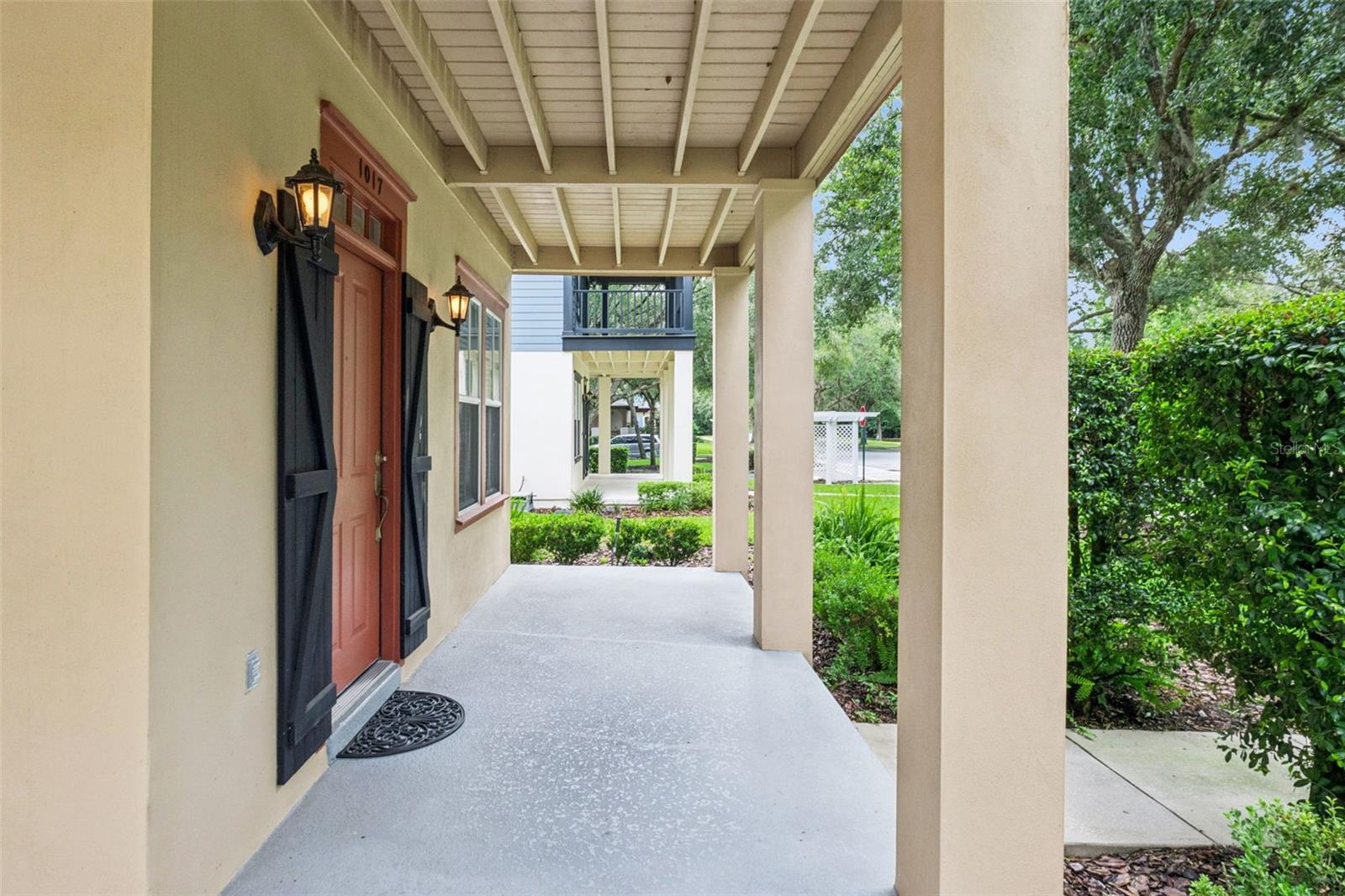 CELEBRATION ROSEVILLE CORNER - Residential