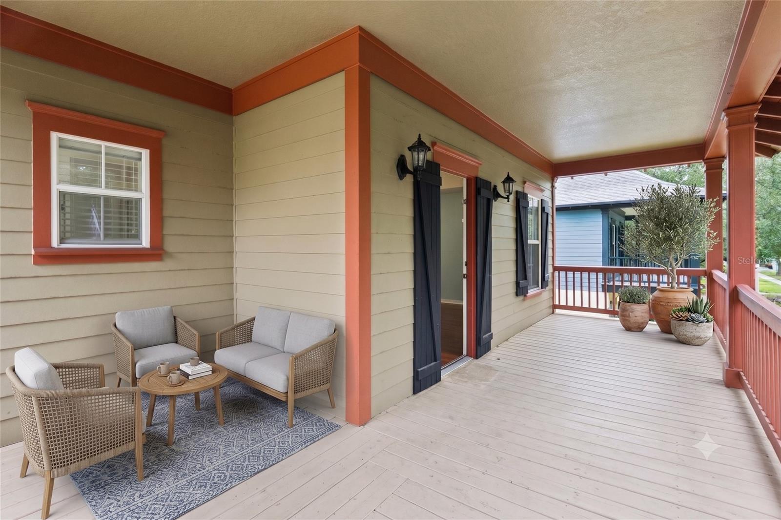CELEBRATION ROSEVILLE CORNER - Residential
