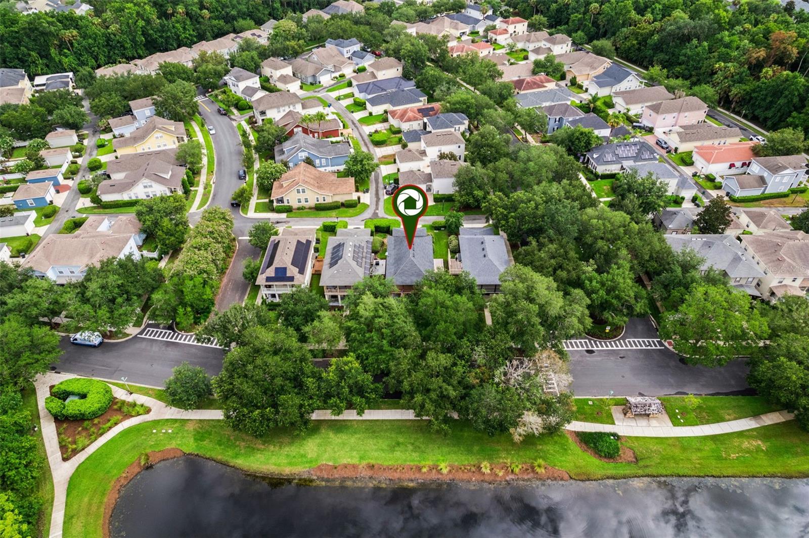 CELEBRATION ROSEVILLE CORNER - Residential