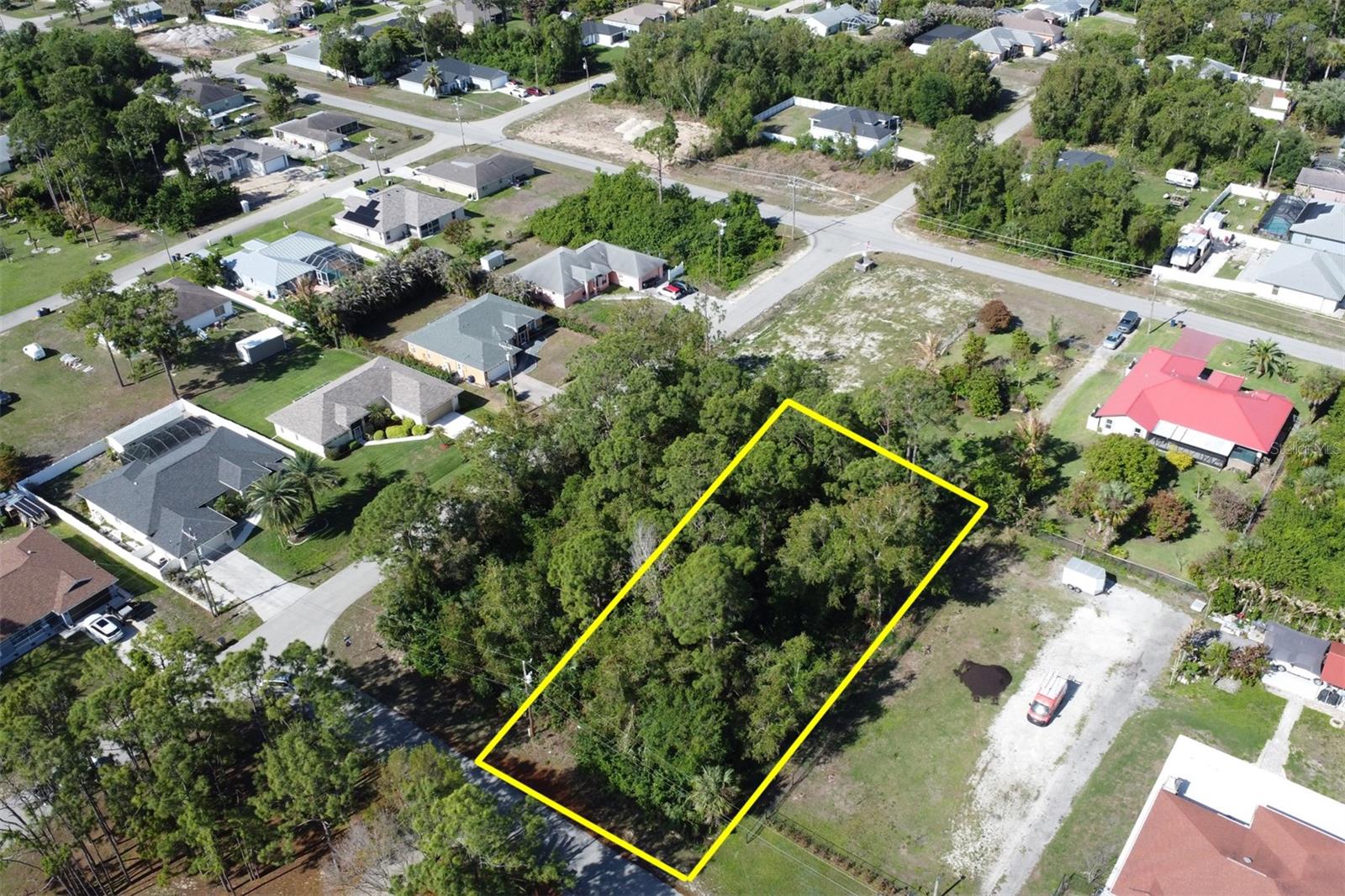 LEHIGH ACRES - Land