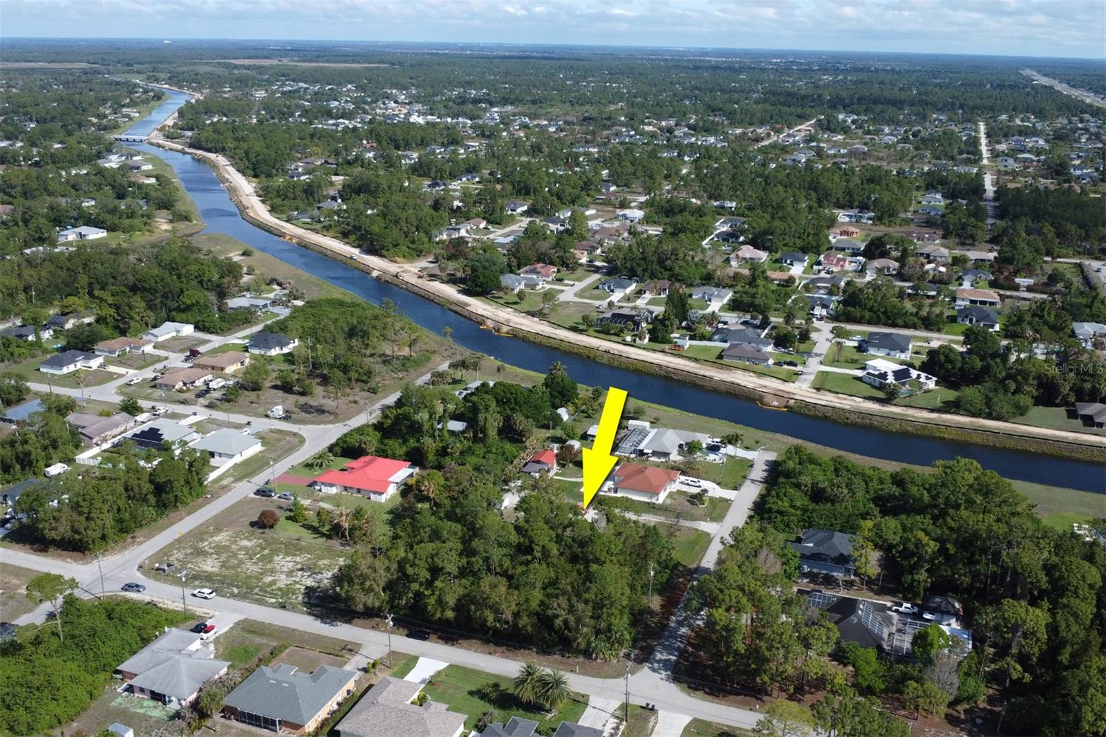 LEHIGH ACRES - Land