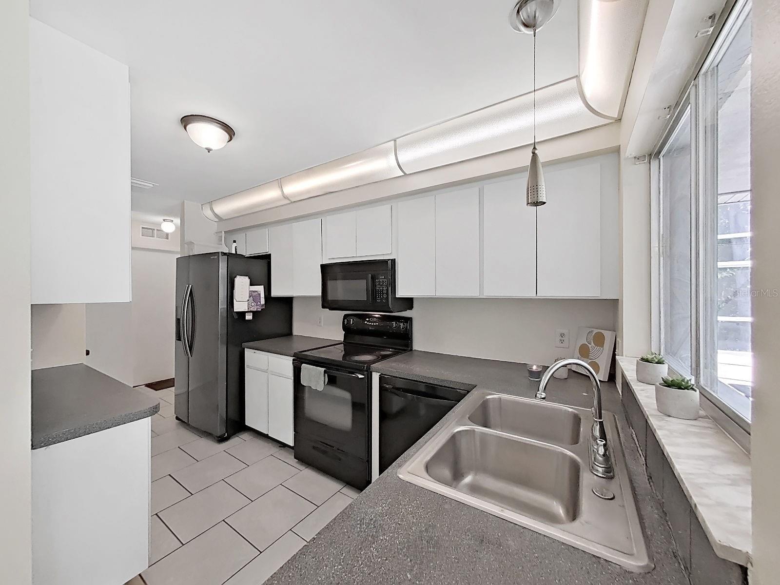 PINEBROOK ESTATES - Residential