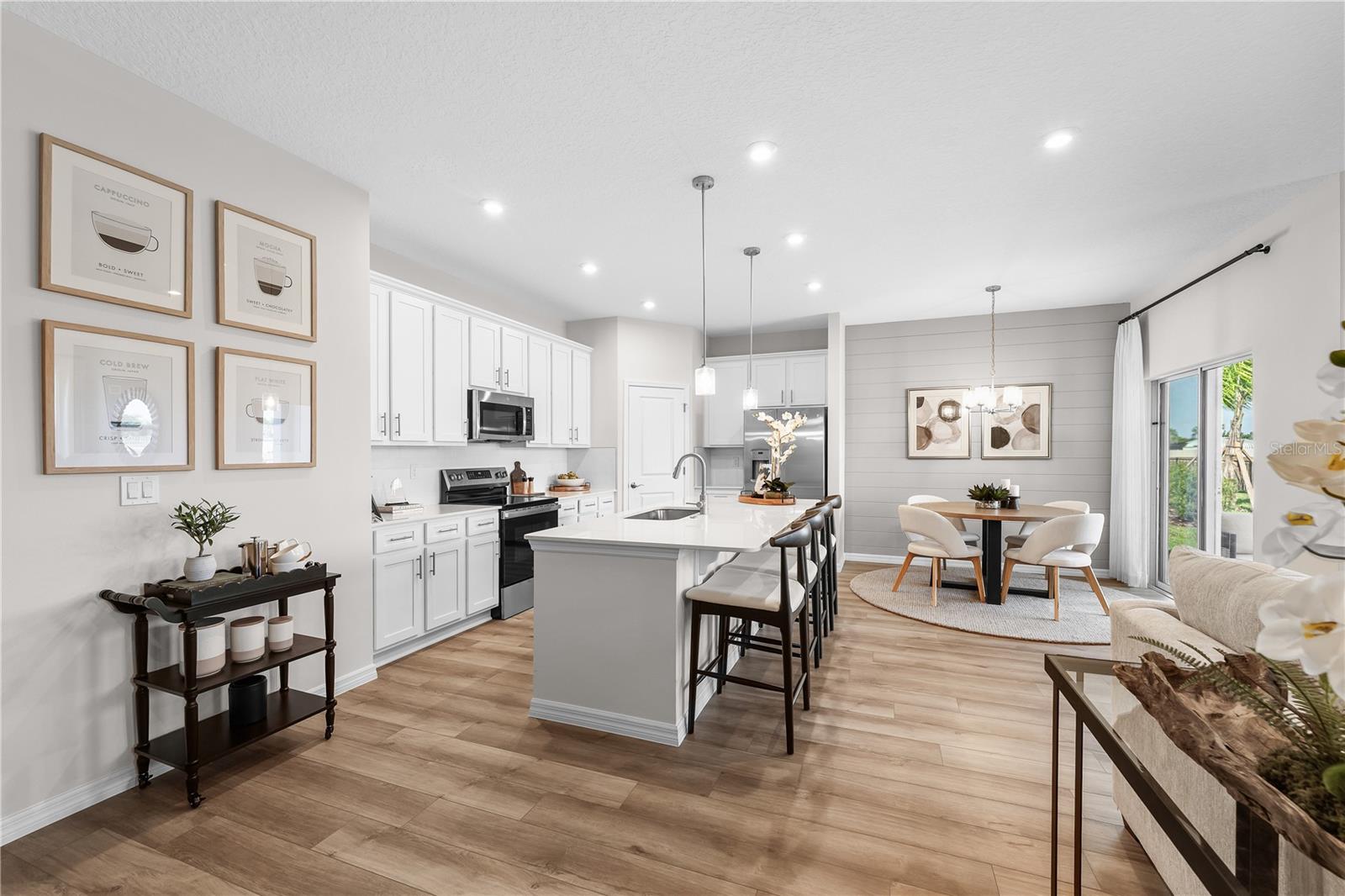 GROVES AT GRAND ISLAND - Residential