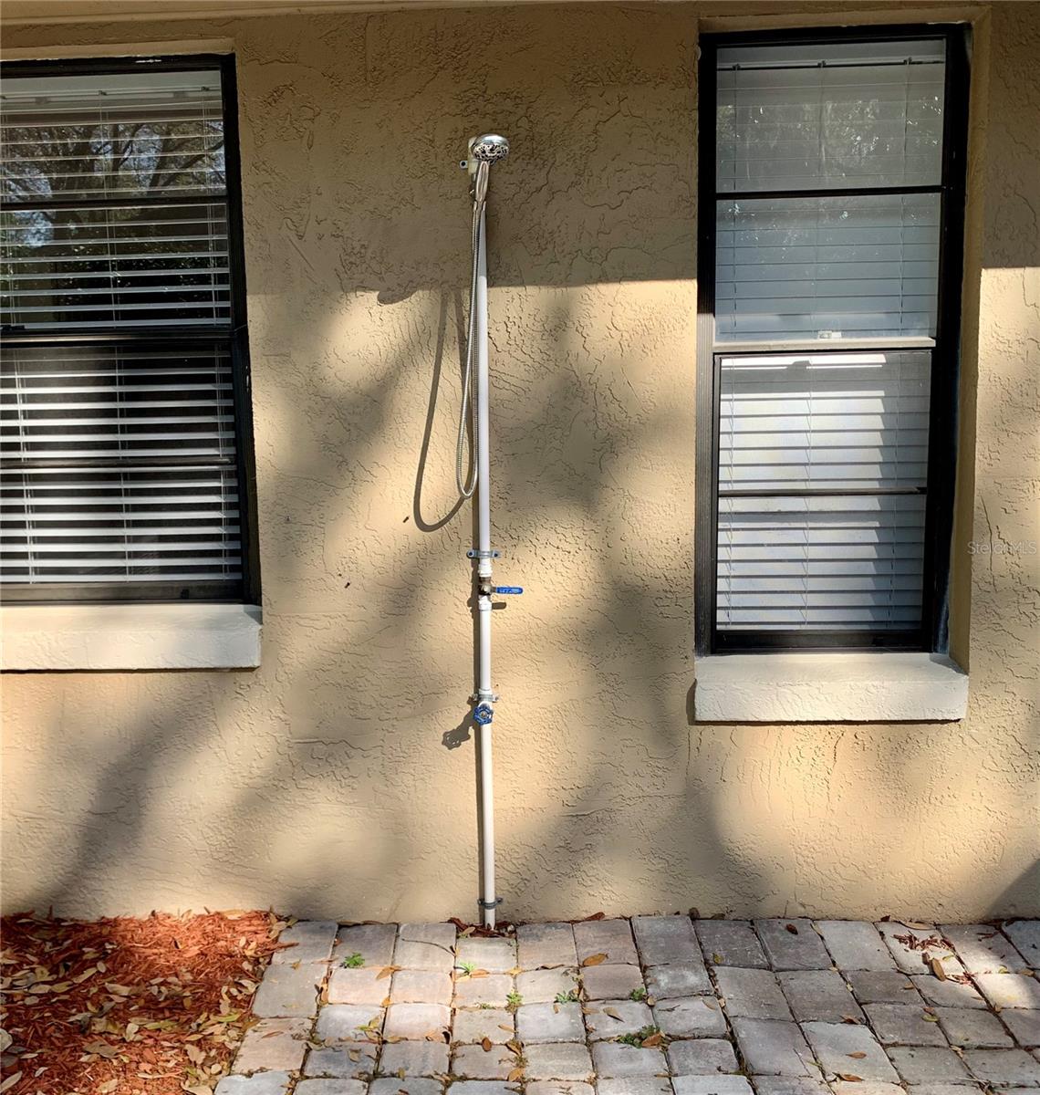 OAK FOREST UNIT 6 - Residential Lease