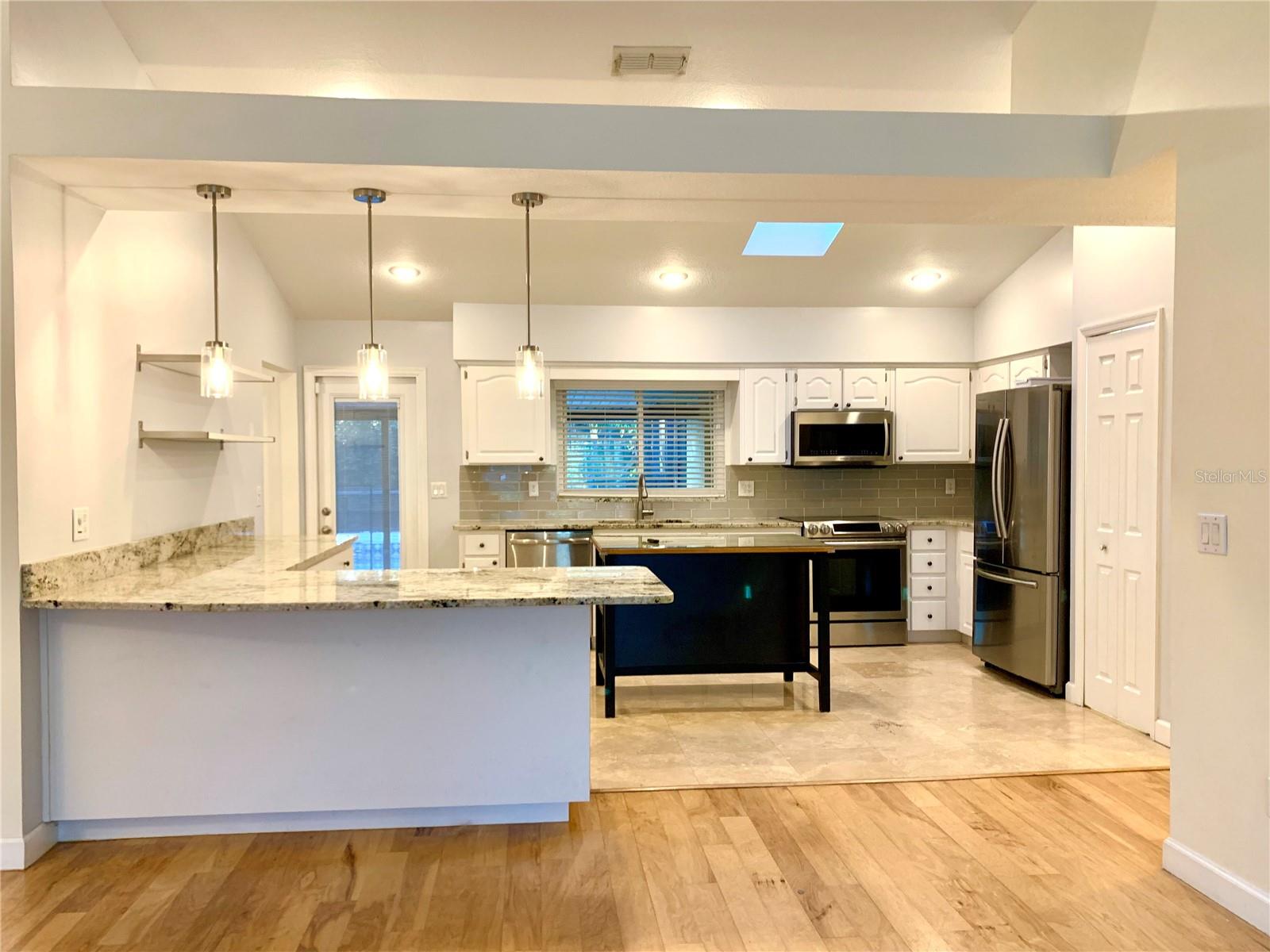 OAK FOREST UNIT 6 - Residential Lease