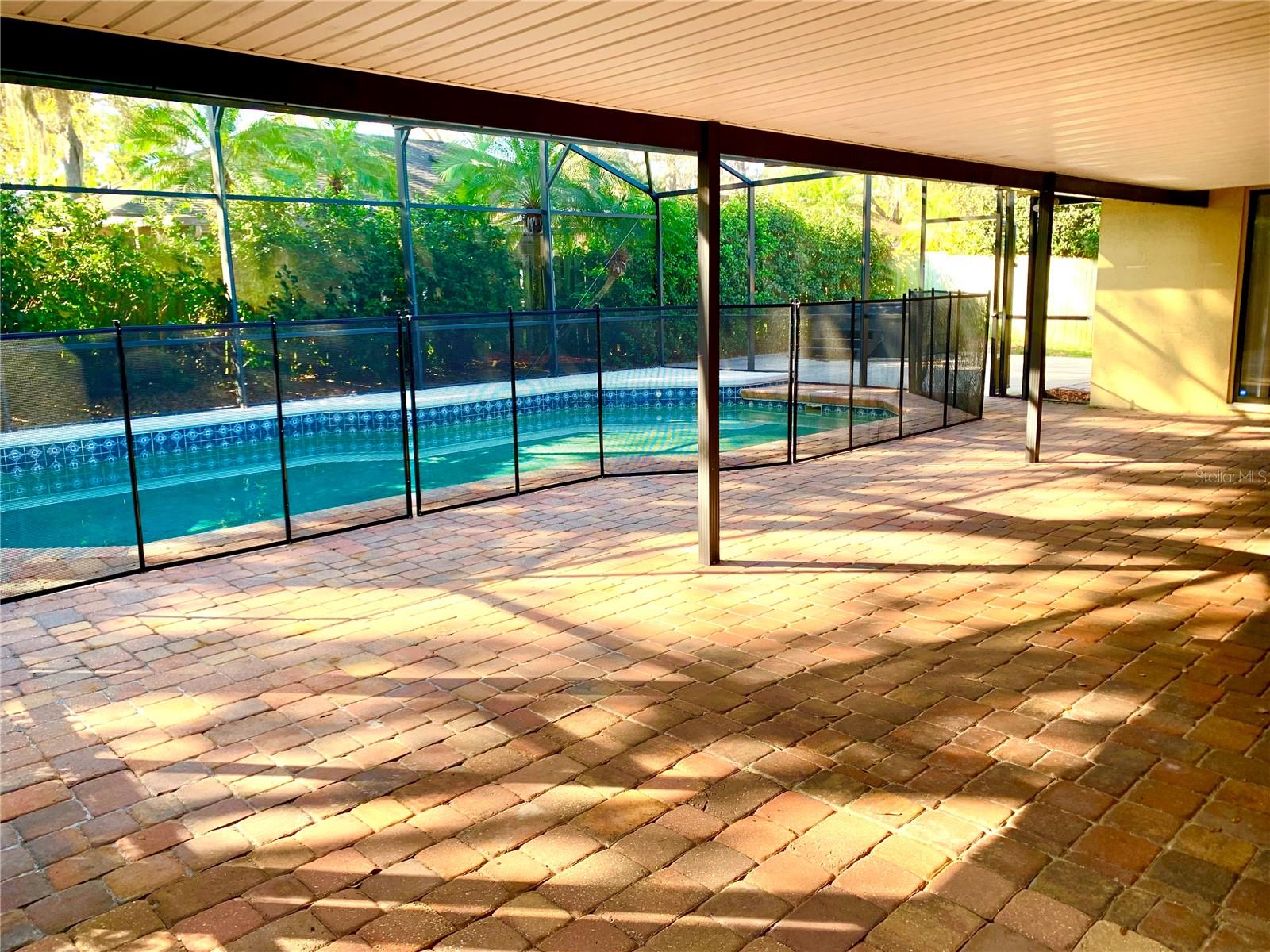 OAK FOREST UNIT 6 - Residential Lease