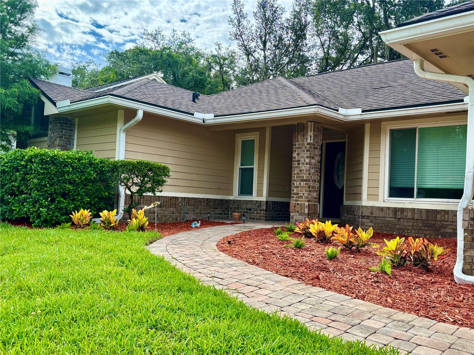 OAK FOREST UNIT 6 - Residential Lease