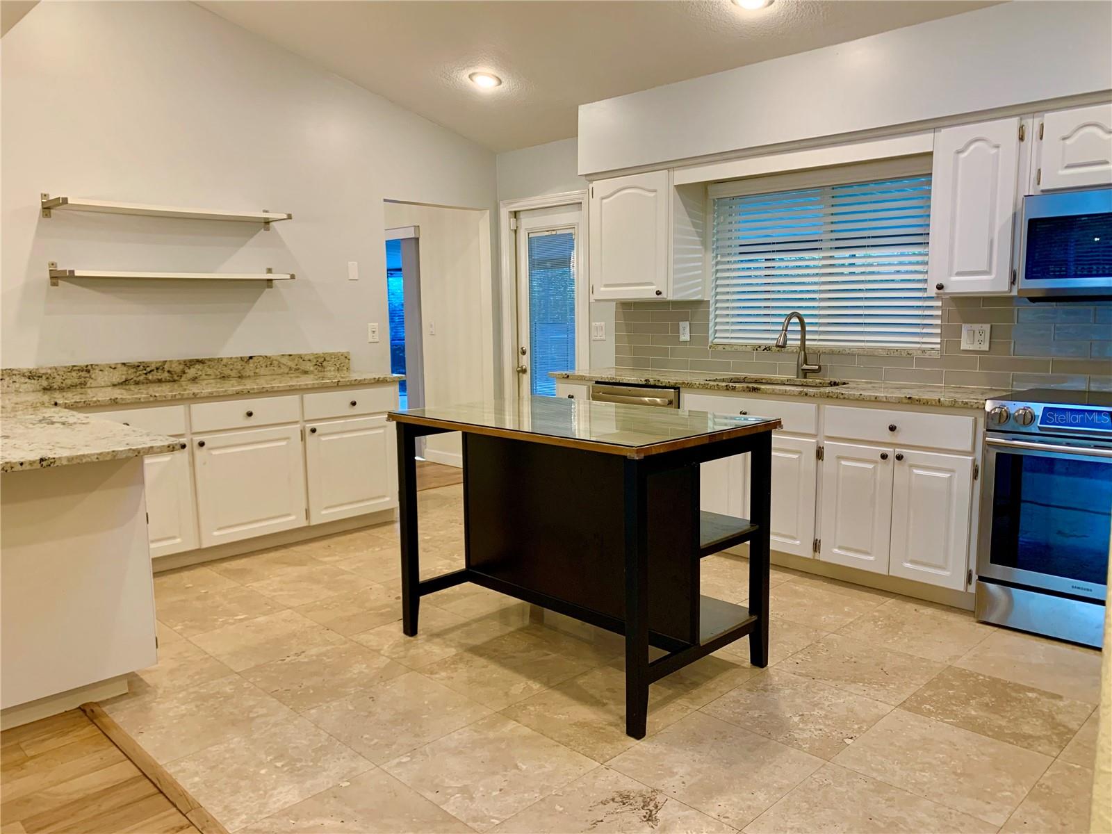 OAK FOREST UNIT 6 - Residential Lease