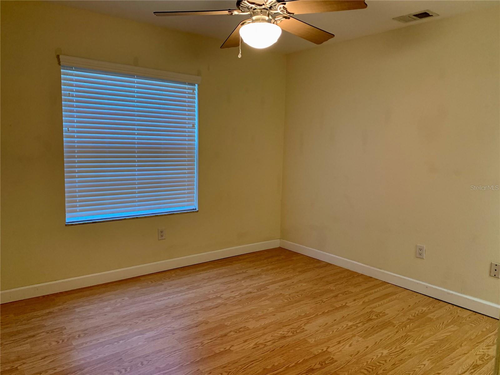 OAK FOREST UNIT 6 - Residential Lease