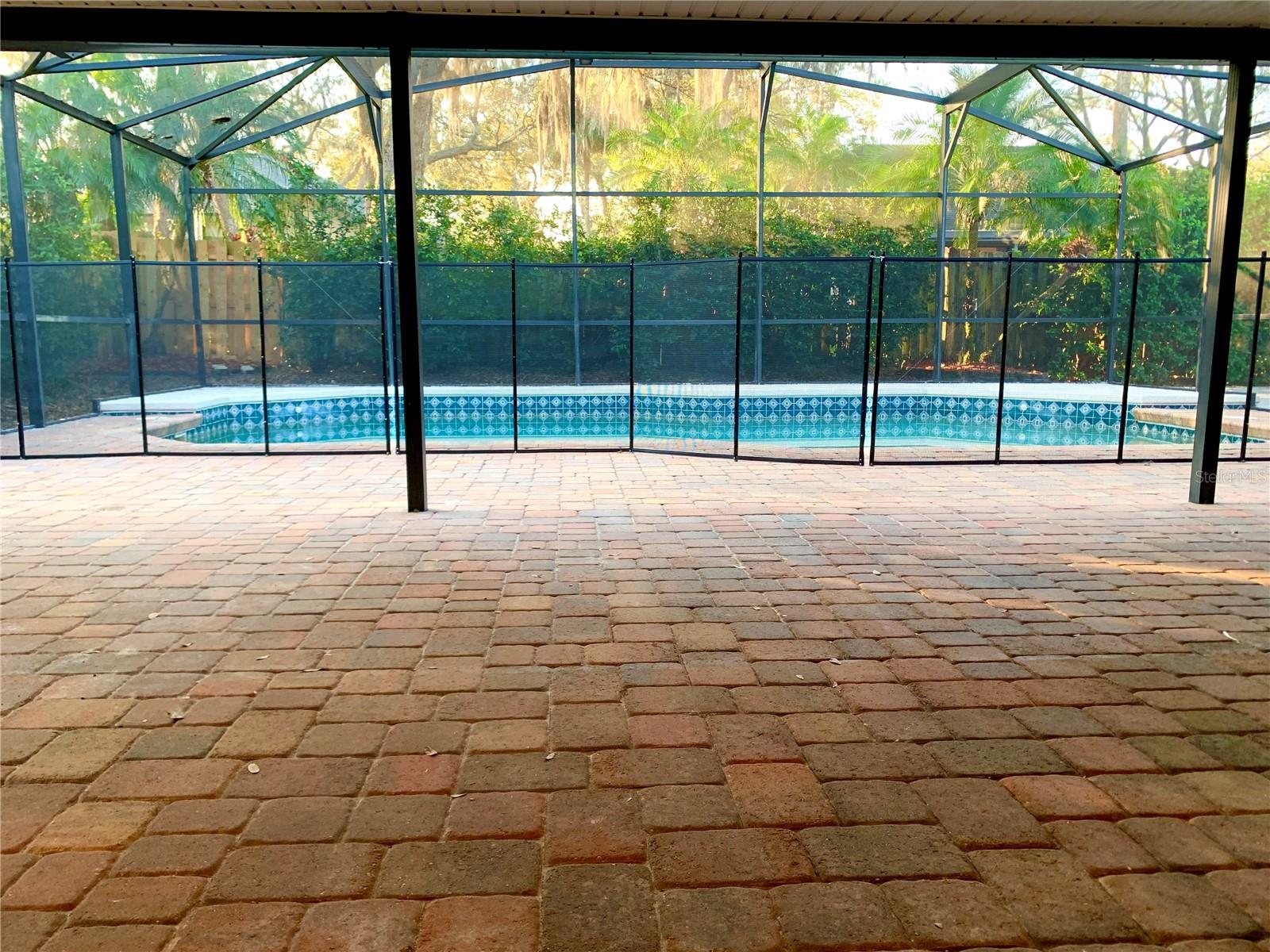 OAK FOREST UNIT 6 - Residential Lease