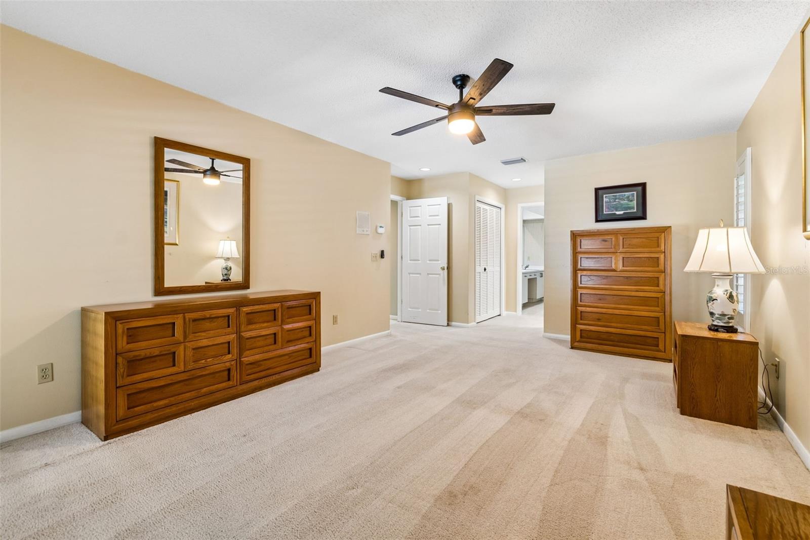 TAMPA PALMS UNIT 3 REP OF - Residential