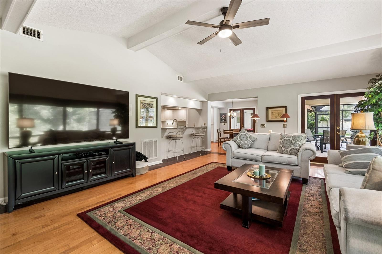 TAMPA PALMS UNIT 3 REP OF - Residential