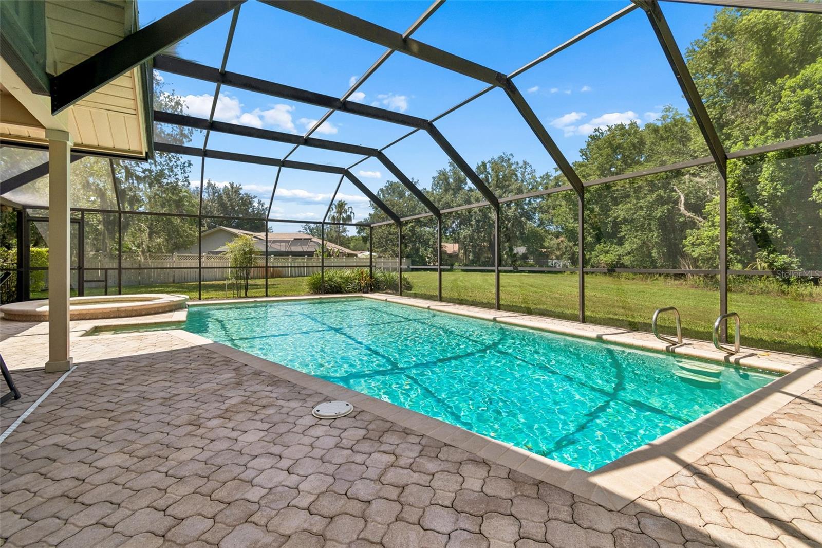 TAMPA PALMS UNIT 3 REP OF - Residential
