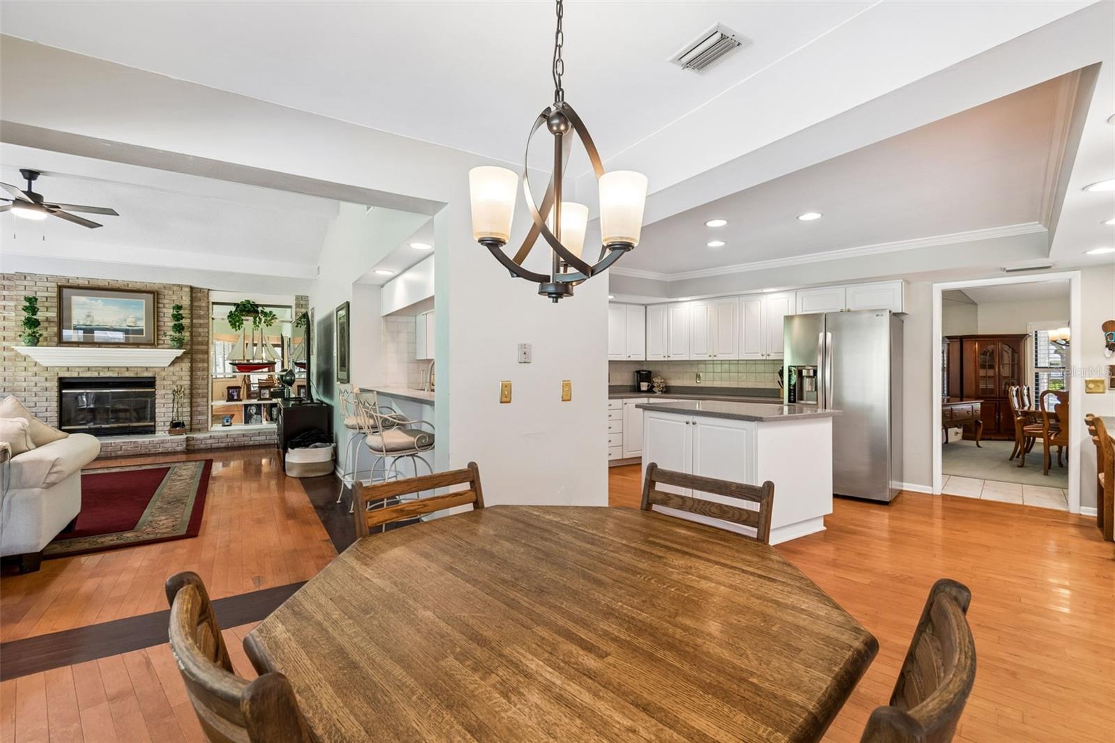 TAMPA PALMS UNIT 3 REP OF - Residential