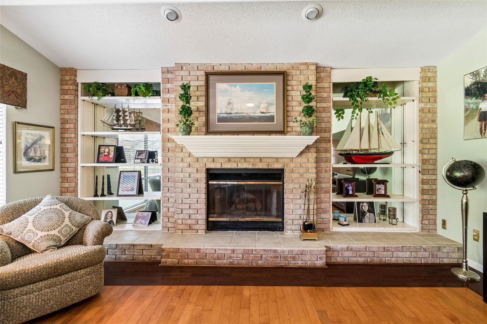 TAMPA PALMS UNIT 3 REP OF - Residential