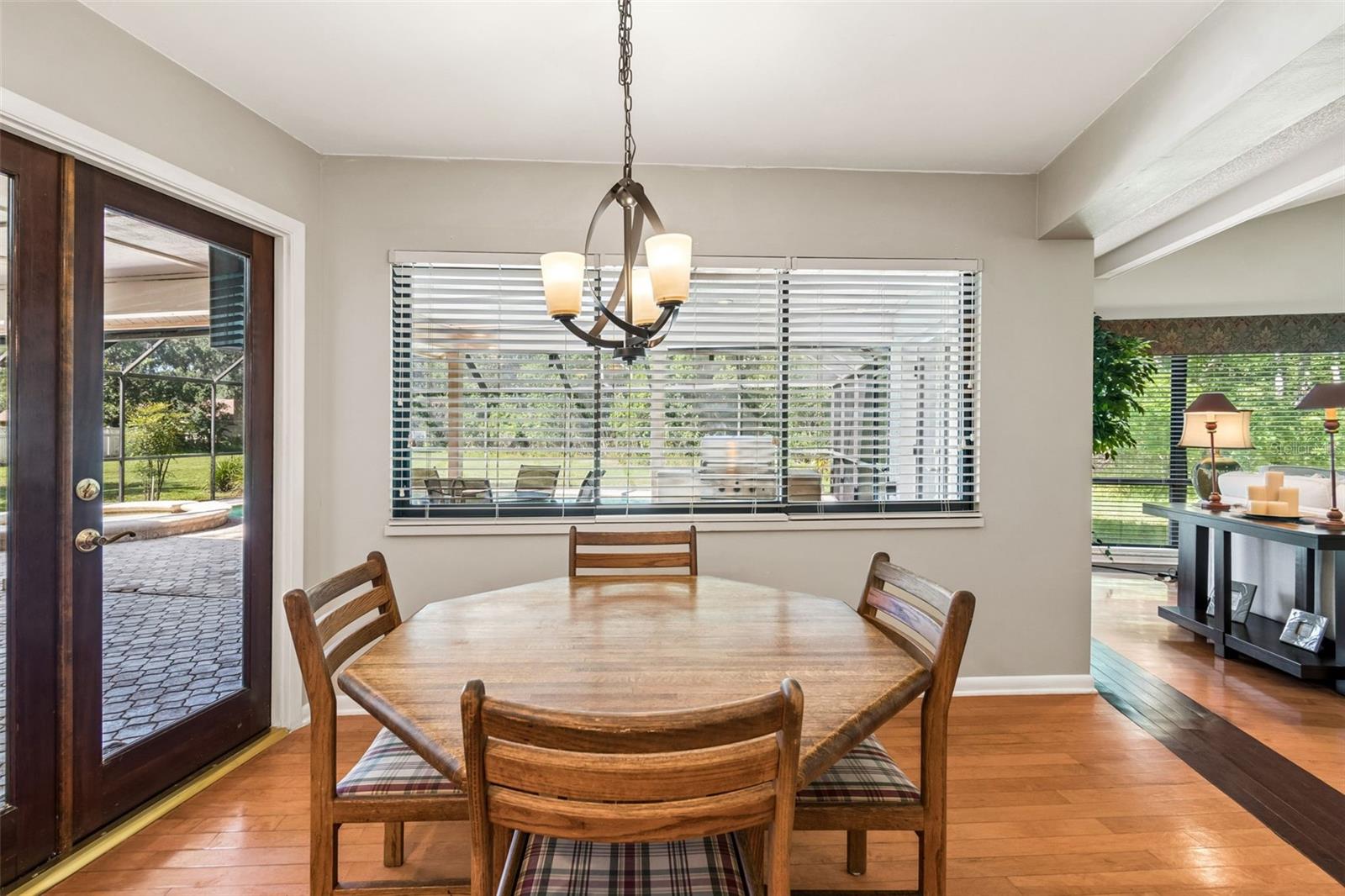 TAMPA PALMS UNIT 3 REP OF - Residential