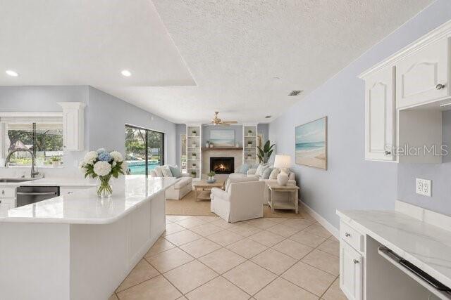 BLOOMINGDALE SEC F UNIT 2 - Residential