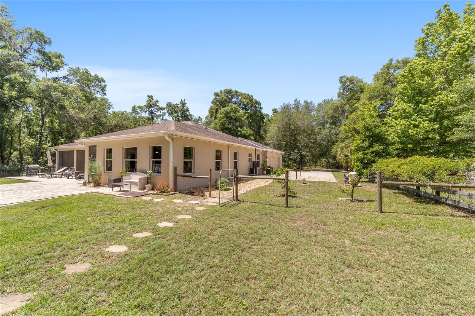 GROVEWOOD UNREC SUB - Residential