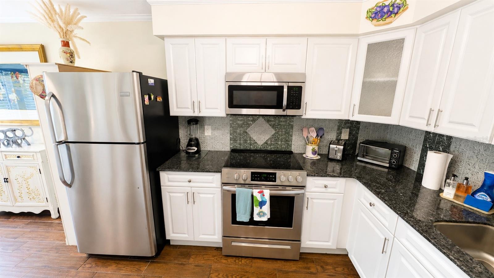 SIENNA - Residential Lease