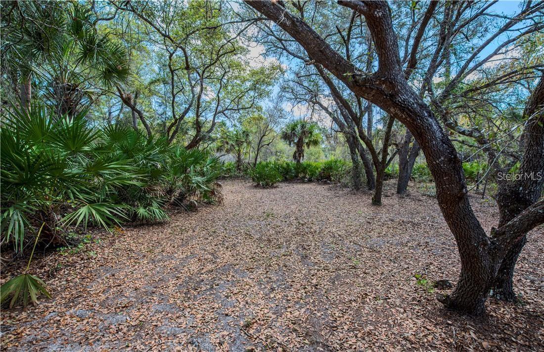 PORT CHARLOTTE SEC 024 - Land