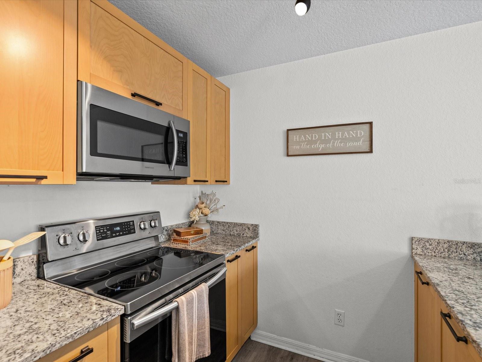HEATHER BAY CONDO TWNHMS - Residential