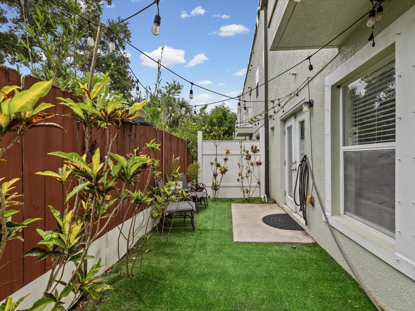 HEATHER BAY CONDO TWNHMS - Residential