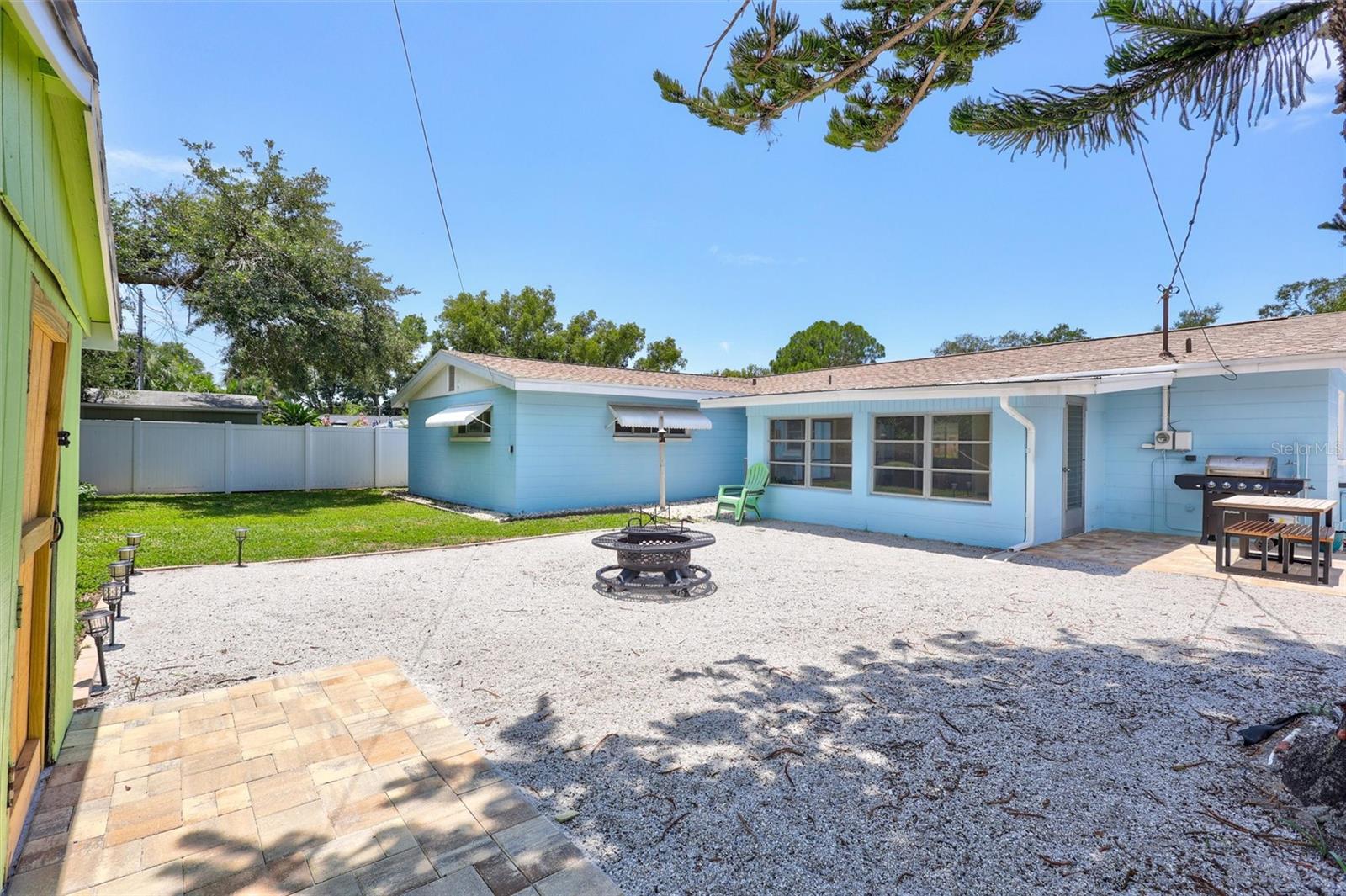 RIDGEWOOD GROVES - Residential